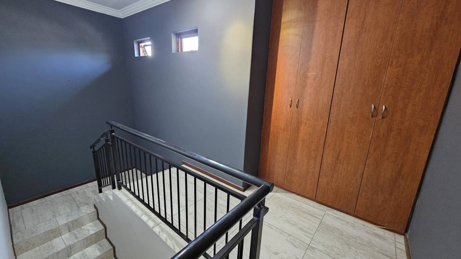4 Bedroom Property for Sale in Melodie North West